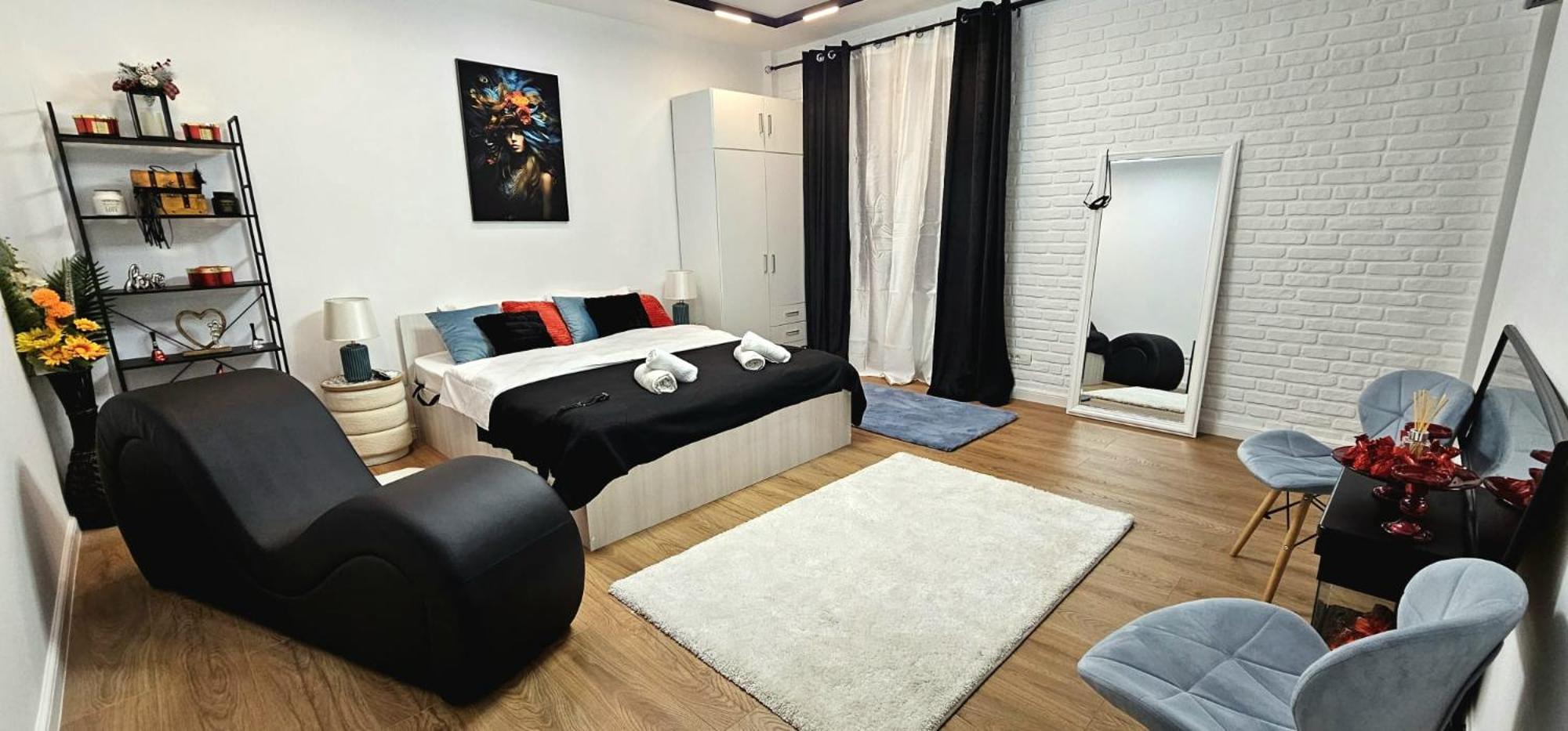 Tantra 4 Calea Victoriei Amzei * Bucureşti